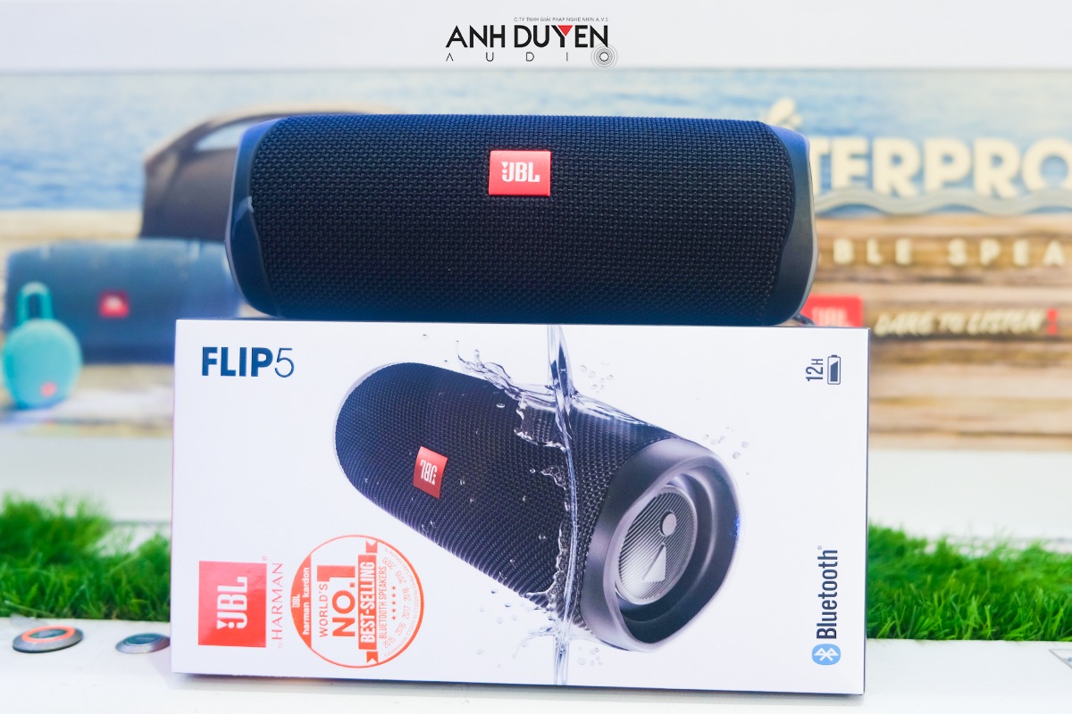 loa-bluetooth-cam-tay-jbl-flip-5