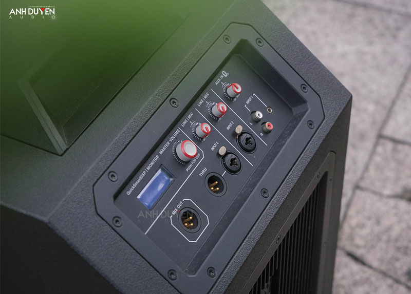 loa di động chuyên nghiệp electro voice evolve 50 chính hãng mua ở đâu