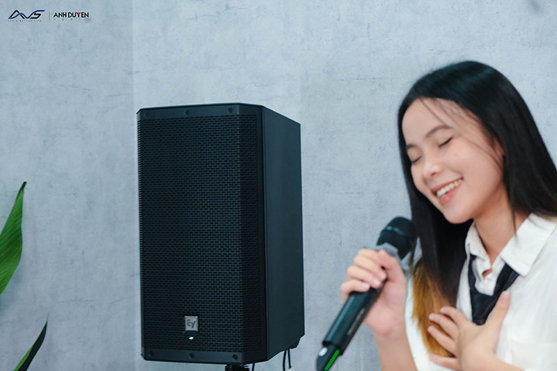 Loa Ev ZLX 12BT giá tốt nhất - anhduyen audio 1