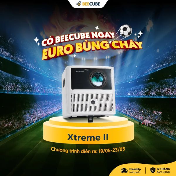 Máy chiếu Beecube Xtreme II trang bị đế chân Standii tiện lợi