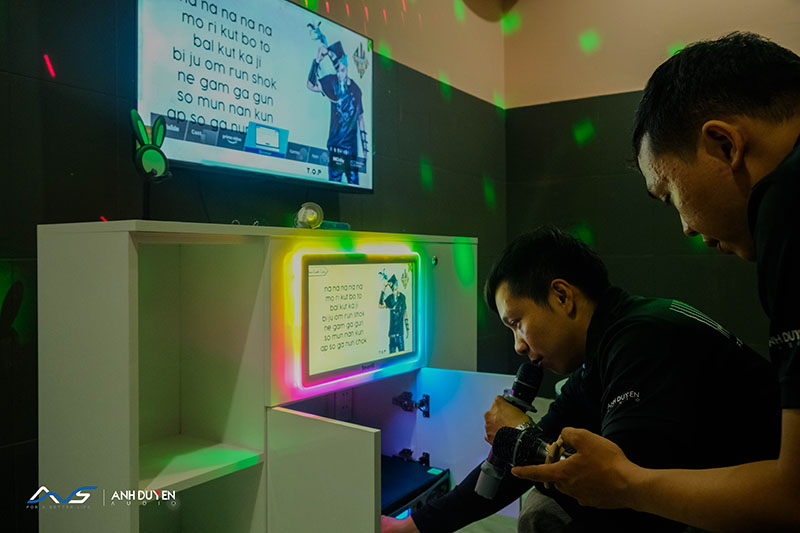 đầu karaoke SmartK  màn hình cảm ứng - anhduyen audio 1