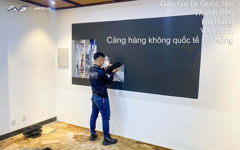 Hệ thống màn hình led Furama tại sân bay