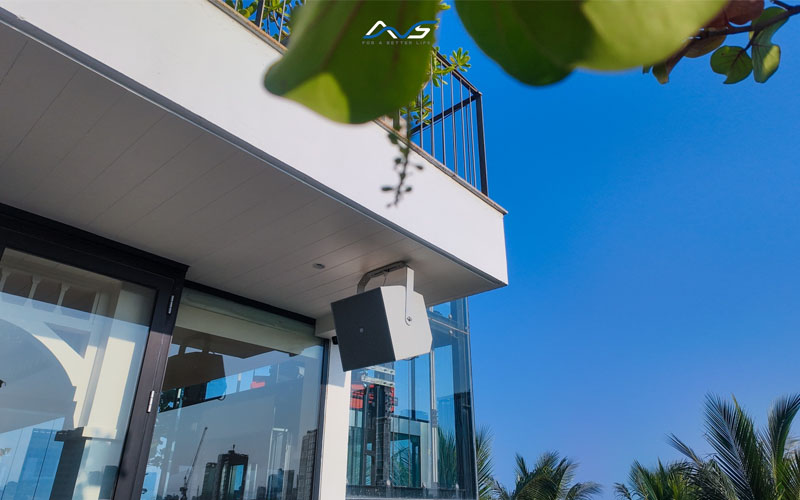 hệ thống âm thanh work pro arena 12cx harbour rooftop và Arena 28S