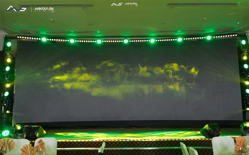 hệ thống màn hình led nhà hàng tiệc cưới